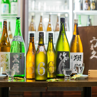 Assortment of seasonal brands◇Enjoy sake prepared by sake masters