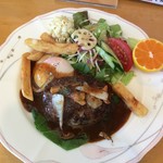 Restaurant  Vert-Pre - 国産牛ハンバーグ1300円