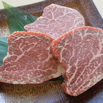 焼肉萬 - 【数量限定メニュー】和牛フィレ　100g－2500円