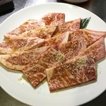 焼肉酒家　弁慶 - 弁慶カルビ　１人前￥1078　(写真は２人前)