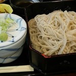 手打ちそばうどん 葉月 - そば