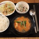 Podo Hibiya - 純豆腐チゲ定食 950円