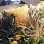 庵 - 細めでのど越しの良いお蕎麦