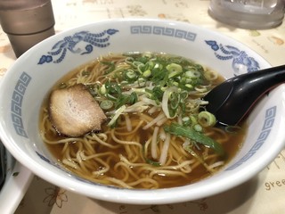 Chuka Taishu Ryori Kaenzan - ラーメン アップ