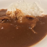 ホテルクラウンヒルズ - #食べログ的に撮るとこうなる。  
            朝カレーも楽しむ