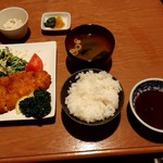 万感遊楽 - トンカツ定食