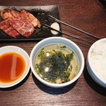 Sumibi Yakiniku Korean KollaBo Senri Chuo Ten - ツヤツヤご飯も登場