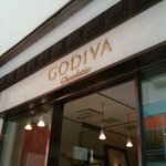 GODIVA Yokohama Motomachi Ten - お店のマーク