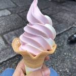 呂川茶屋 - ●紫蘇ミックスソフトクリーム  300円