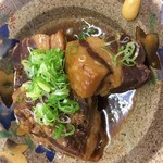 魚安食堂 - 豚の角煮630円