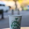 グーツ - ドリンク写真:コーヒーはテラス席で