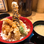 Tempura Seafood Gofuku Ohatsutenjin Ten - 得々天丼