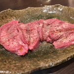 牛肉商 牛旬 三郎 - 