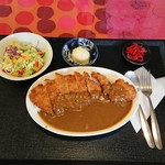 ビストロ大木 - カツカレー(生野菜・ポテトサラダ付き)