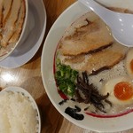 Noko Niboshi Tonkotsu Ramen Ishida Teppei - 