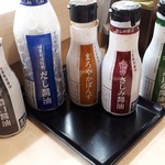 Hama Zushi Foreo Shobu Ten - 他のお店より、醤油が豊富です。