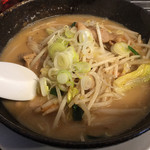 さんのへ屋 - 「モツみそラーメン」