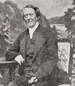 Ds. Andrew Murray sr., in 1822 in diens getree. Murraysburg is na hom genoem.