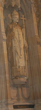 Jeho socha v Rochesterské katedrále