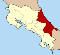 En el mapa se observan los límites de la provincia de Limón dentro del territorio costarricense. Se ubica en el Caribe.