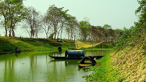 গোলাঘাটৰ কাকডোঙা নদীৰ এক নৈসৰ্গিক দৃশ্য।