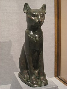 Bastet en chatte.