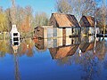 Chaumières des marais de l'île de Fédrun à Saint-Joachim.