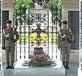 Warta honorowa przed Grobem Nieznanego Żołnierza w Warszawie