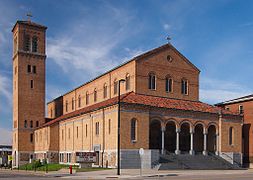 Cathedral of Saint Mary (St. Cloud, Minnesota), 2013.