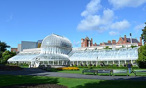 Palm House (1839-1840) en el Jardín botánico de Belfast, obra de Charles Lanyon
