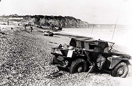 Achtergelaten Daimler Scout Car na de aanval.