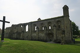 Glastonbury Abbey (36068166431).jpg