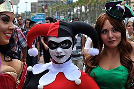 Comic Con 2013 - DC cosplayers (9335992610).jpg