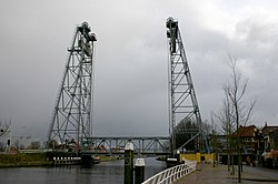 Lift brig at Waddinxveen crossin the Gouwe