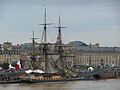 Reconstitution de l'Hermione (museum ship) à quai à Bordeaux en octobre 2014.