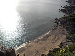 Playa salvaje de Fatares, entre Cabo Tiñoso y la Algameca