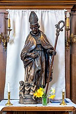 Statue de Saint Nicolas[57].