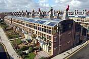 Edificios dotados de paneles solares fotovoltaicos, en el marco del proyecto Beddington Zero Energy Development (BedZED) en Sutton (Londres, Reino Unido).