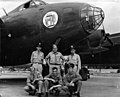 Fotografía monocromática del Boeing XC-105 en 1943, mostrada en Panamá en el Albrook Field con la tripulación de vuelo del avión posada frente a la nariz, pintada con un elefante que lleva suministros y el nombre "Grandpappy". El avión único en su clase fue designado anteriormente como Boeing XB-15. Fue desechado en 1945 en el campo de Albrook.