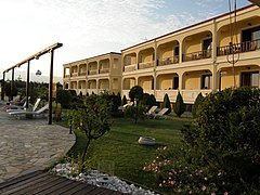 Agnantio Hotel - panoramio.jpg