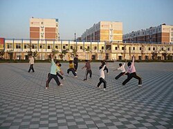 県内の公園での武術練習