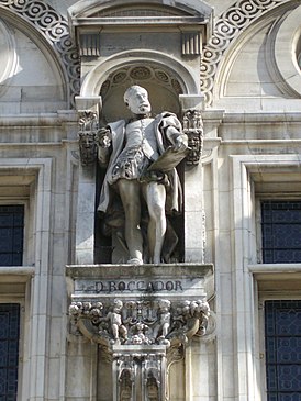 Статуя Боккадора на фасаде Отель-де-Виль