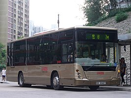 九巴的K230UB型10.6米巴士， 主要行走低客量的短途路線。