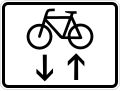 Zusatzzeichen 1000-33 Radfahrer im Gegenverkehr[36](abgeschafft zum 1. April 2017)