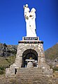 La statue de Notre-Dame-des-Neiges.