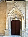 La porte de l'église, objet de l'inscription MH (août 2010)