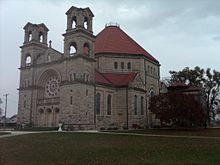 St Mary's Church Beaverville IL 102809.jpg