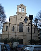 Protestant temple.