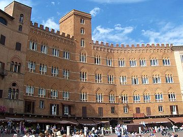 Siena, Palazzo Sansedoni