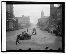 Coolidge inaugural parade LCCN2016839361.jpg